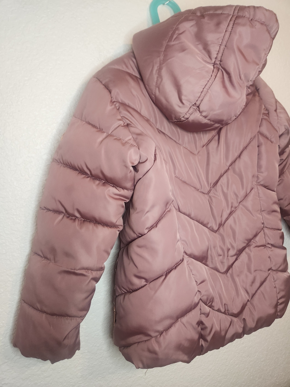 Girls Mauve Puffer Jacket with Faux Fur Trim - Picture 14 of 16